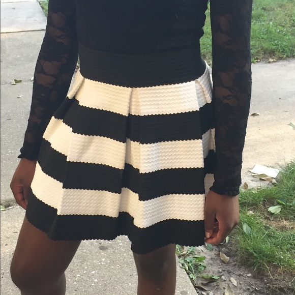 Dresses & Skirts - Black & White Striped Skater Skirt *NEW W/ TAGS*